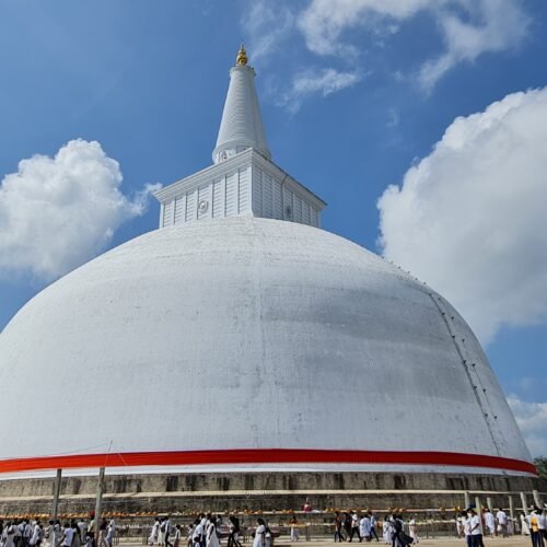 4D / 3N Guided Highlights Tour with Hotels